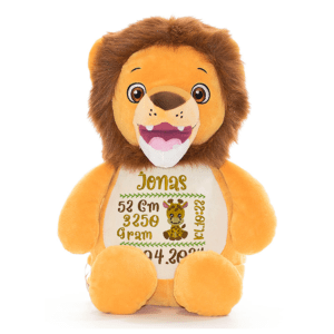 Løve bamse med navn og dato brodert på magen.