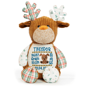 Reinsdyr bamse med navn og dato brodert på magen.